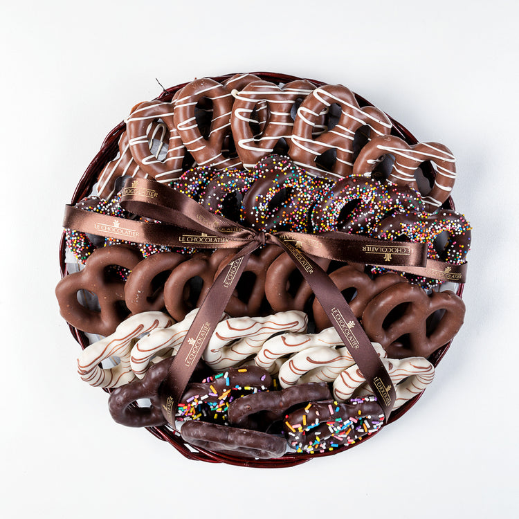 Chocolate Pretzel Platter – 12 inch round