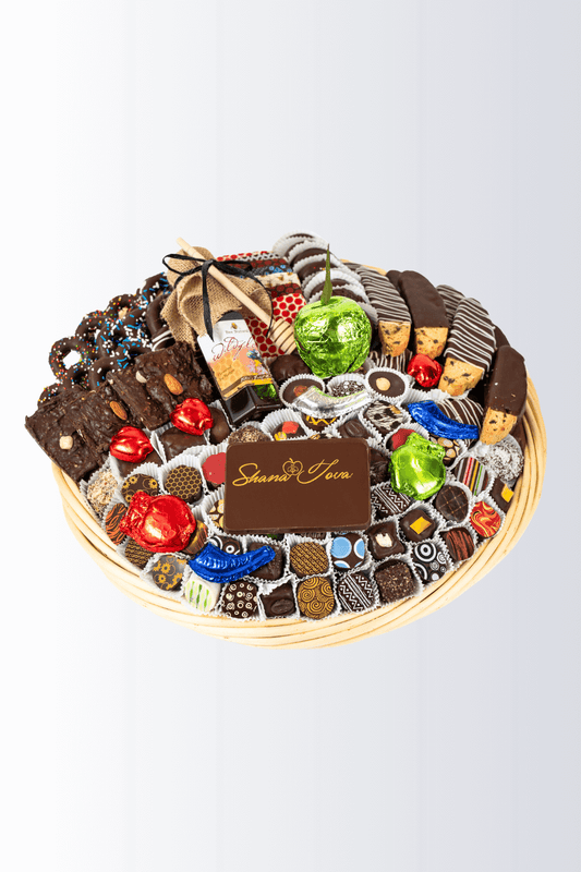 ROSH HASHANAH CHOCOLATE CELEBRATION BASKET – 18” INCH