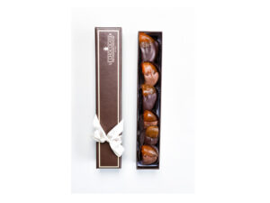 6 Pieces of specially imported Australian Glace Apricots dipped in our luscious milk & dark chocolate