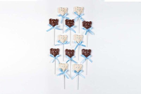 12 Sweet baby elephant pops. Order as is - 6 milk chocolate & 6 white chocolate - or your preference